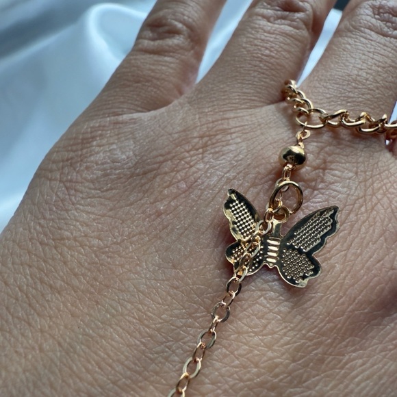 Shahmaran Gold Butterfly Charm Bracelet ring 
New trend - Picture 9 of 12